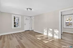 34 Lakeview Ave, Cheshire, CT 06410 - Photo 8