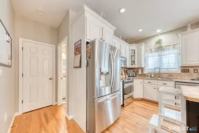 11 Westminster Avenue, Shelton, CT 06484 - Photo 12