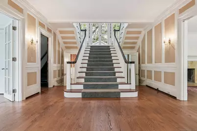 1056 Whitney Avenue, Hamden, CT 06517 - Photo 4