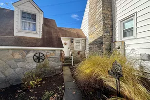 176 Pocono Rd, Brookfield, CT 06804 - Photo 12