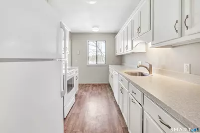 289 Heritage Village #C, Southbury, CT 06488 - Photo 6