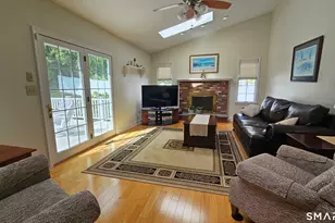 26 Cassella Dr, Wallingford, CT 06492 - Photo 8