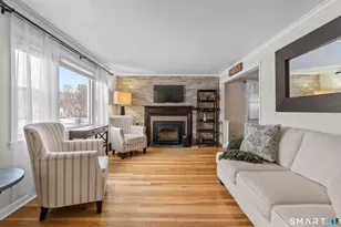 25 Lewis Ln, West Hartford, CT 06110 - Photo 4