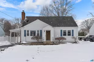 25 Lewis Ln, West Hartford, CT 06110 - Photo 1