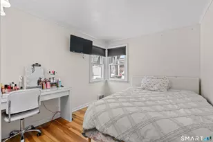 25 Lewis Ln, West Hartford, CT 06110 - Photo 20