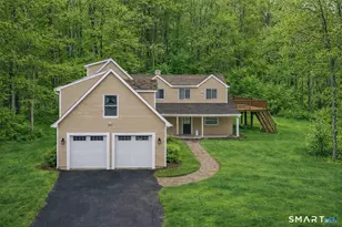 429 Lakeside Rd, Morris, CT 06763 - Photo 2