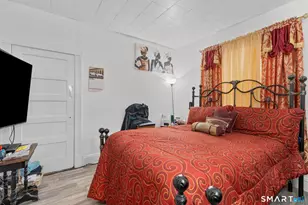 148 Kent St, Hartford, CT 06112 - Photo 12