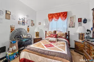 148 Kent St, Hartford, CT 06112 - Photo 20