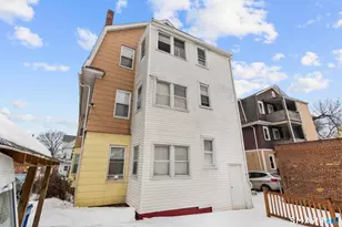 148 Kent St, Hartford, CT 06112 - Photo 2