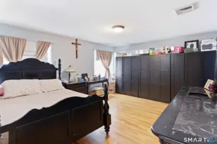 45 Walnut St, Watertown, CT 06795 - Photo 10