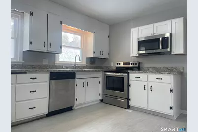 7 Meadow Drive, Ledyard, CT 06335 - Photo 6