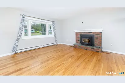 35 Terrace Drive, Montville, CT 06370 - Photo 4