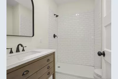 99 Noble Avenue, Milford, CT 06460 - Photo 4