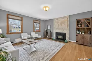 15 Blue Spruce St, Middletown, CT 06457 - Photo 2