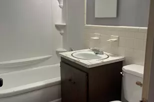 41 Strickland St, Manchester, CT 06042 - Photo 4