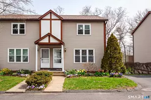 71 White Oak Ave, Plainville, CT 06062 - Photo 1