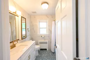 34 River St, East Haven, CT 06512 - Photo 18