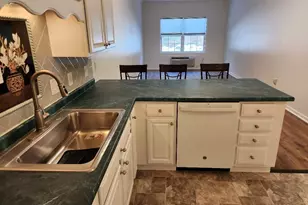 1 Brush Pasture Ln, Portland, CT 06480 - Photo 2