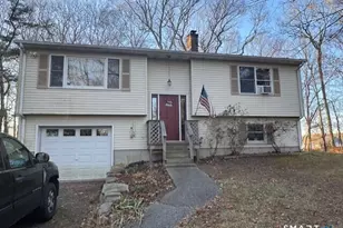 419 Colonel Ledyard Hwy, Ledyard, CT 06339 - Photo 2