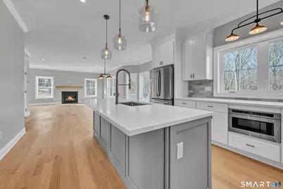 1427 Monroe Turnpike, Monroe, CT 06468 - Photo 2