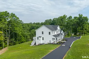1427 Monroe Turnpike, Monroe, CT 06468 - Photo 2