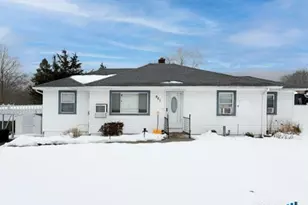 961 N High St, East Haven, CT 06512 - Photo 1