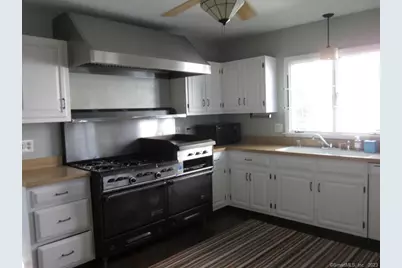 181 Kings Highway, Milford, CT 06460 - Photo 20