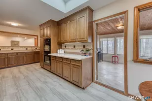 419 Tall Timbers Rd, Glastonbury, CT 06033 - Photo 10