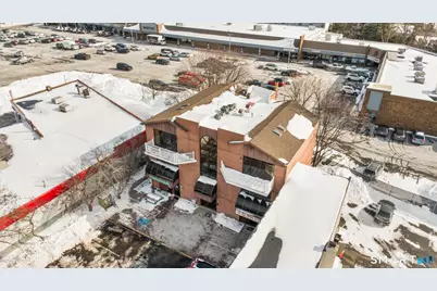 937 Post Road #2B, Fairfield, CT 06824 - Photo 36