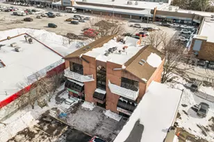 937 Post Rd, Fairfield, CT 06824 - Photo 36