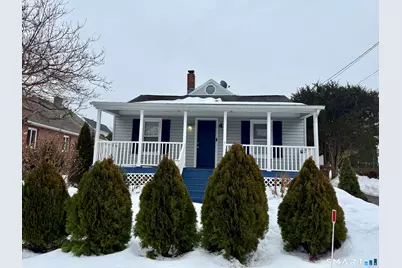 42 Wells Avenue, Shelton, CT 06484 - Photo 2