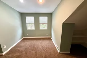 42 Wells Ave, Shelton, CT 06484 - Photo 18