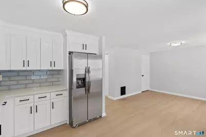 62 Ambassador Drive #D, Manchester, CT 06042 - Photo 4