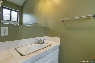 255 Monticello Dr, Branford, CT 06405 - Photo 12