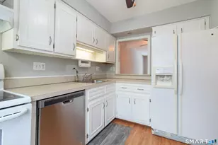 255 Monticello Dr, Branford, CT 06405 - Photo 8