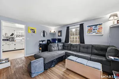 109 Dirienzo Heights, Derby, CT 06418 - Photo 4