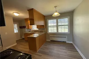 9 Edwards Rd, Portland, CT 06480 - Photo 6