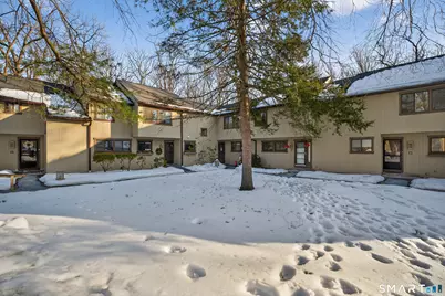 9 Upper Commons #9, Woodbury, CT 06798 - Photo 4