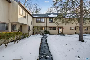9 Upper Commons, Woodbury, CT 06798 - Photo 2