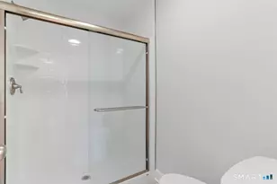 383 Sequoia Ln, Stratford, CT 06614 - Photo 32