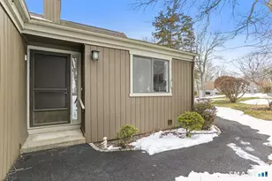 383 Sequoia Ln, Stratford, CT 06614 - Photo 2