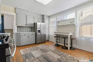 83 Kenyon St, Hartford, CT 06105 - Photo 6