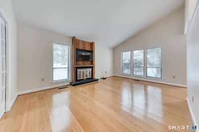 14 Walnut Lane #14, Avon, CT 06001 - Photo 6