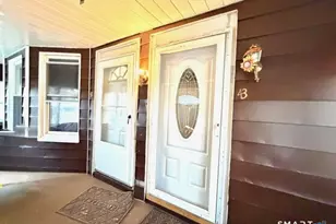 41 Washington Terrace, Bridgeport, CT 06604 - Photo 2