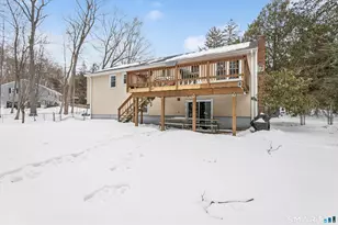 10 Oakwood Ct, Norwalk, CT 06850 - Photo 34