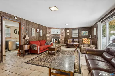 10 Oakwood Court, Norwalk, CT 06850 - Photo 6