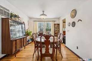 10 Oakwood Ct, Norwalk, CT 06850 - Photo 14