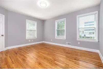 29 Dolsen Place #2, Stamford, CT 06901 - Photo 8