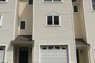 194 Summit St, Norwich, CT 06360 - Photo 1