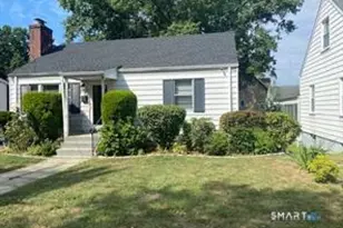 103 Van Buskirk Ave, Stamford, CT 06902 - Photo 2